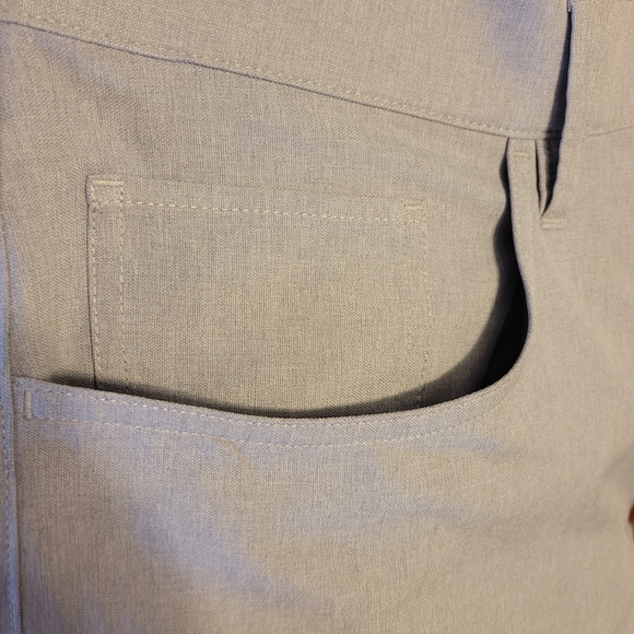Travis Mathew Men Lightweight Performance Open To Close Grey Golf Pants. Size 36 - Picture 4 of 11